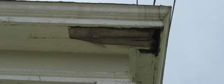 How Soffits and Fascia Are Rotted and Ruined
