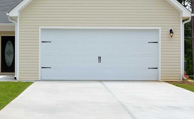 garage door lubricate outdoor improvement home repair and handyman services in cincinnati OH