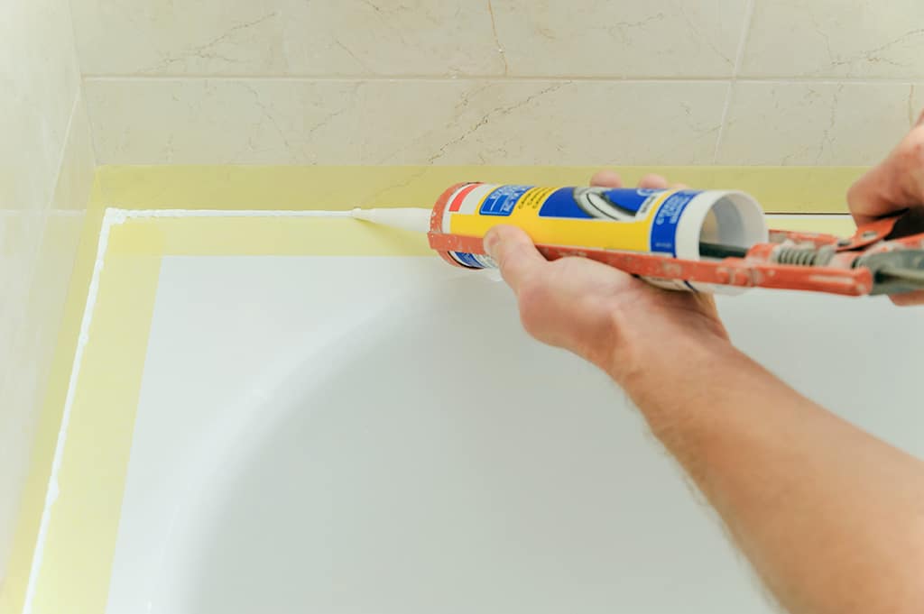 bathtub caulking repair interior home repair and handyman services in cincinnati OH