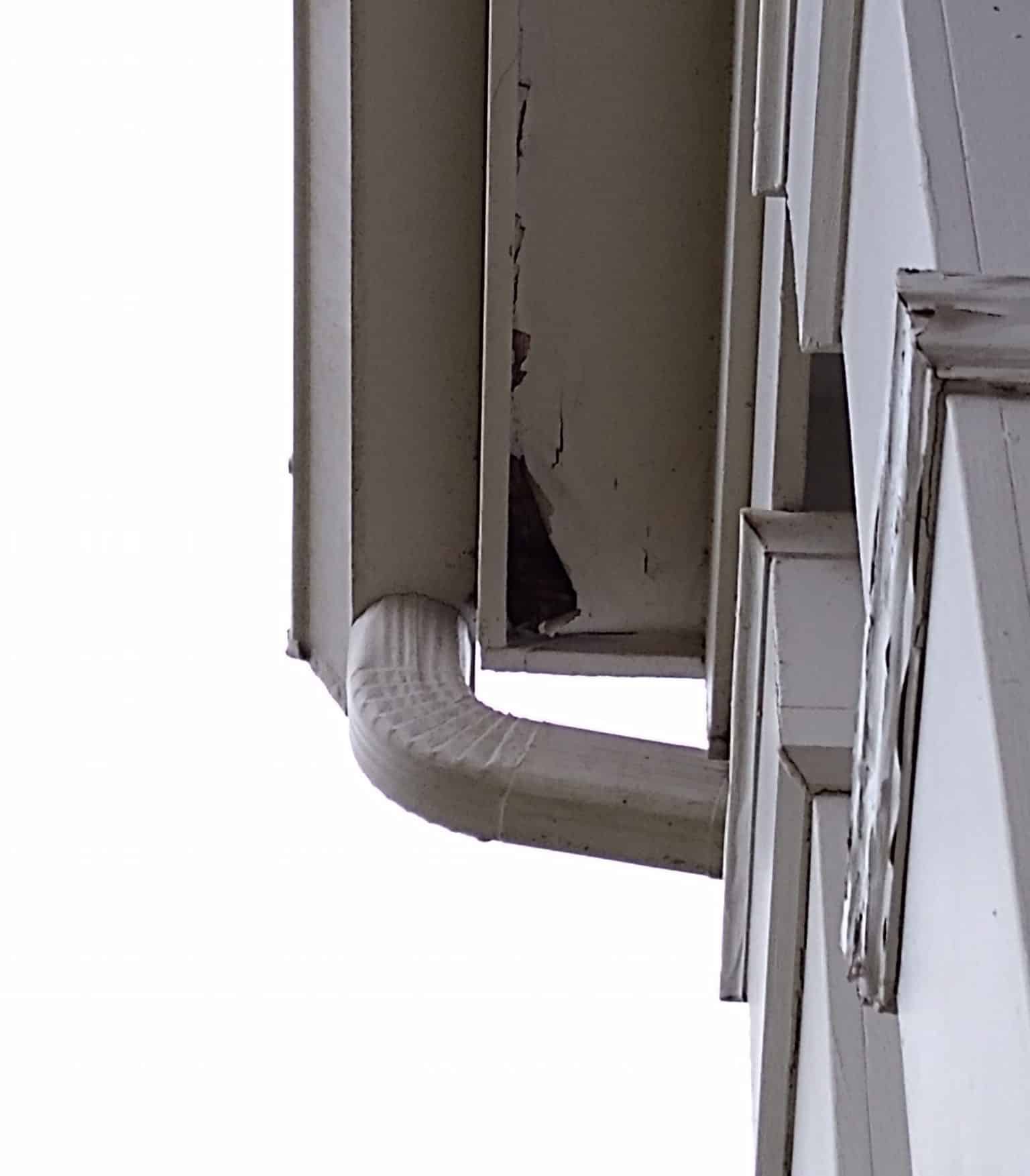soffit and fascia board wood rot outdoor home repair and handyman services in cincinnati OH