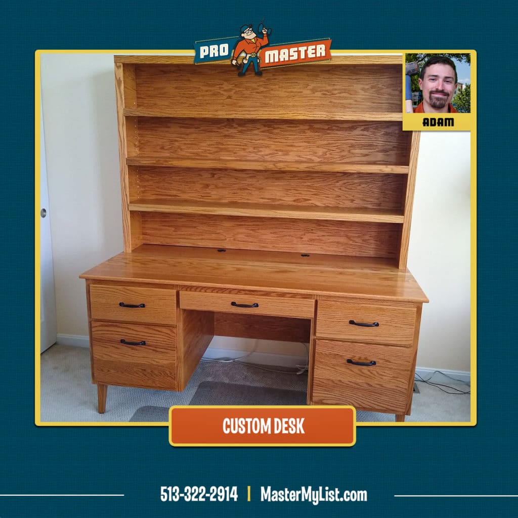 CustomDesk_Adam