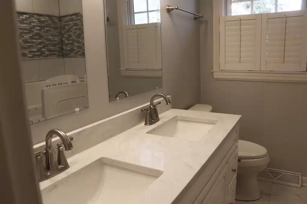 Picture of quartz vanity countertop as part of Cincinnati bathroom remodeling project.