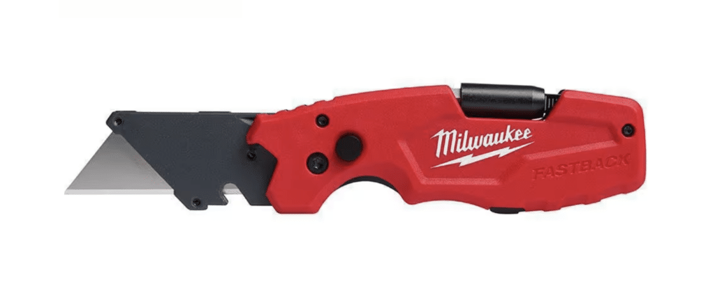 The Milwaukee FASTBACK has a great ergonomic design.